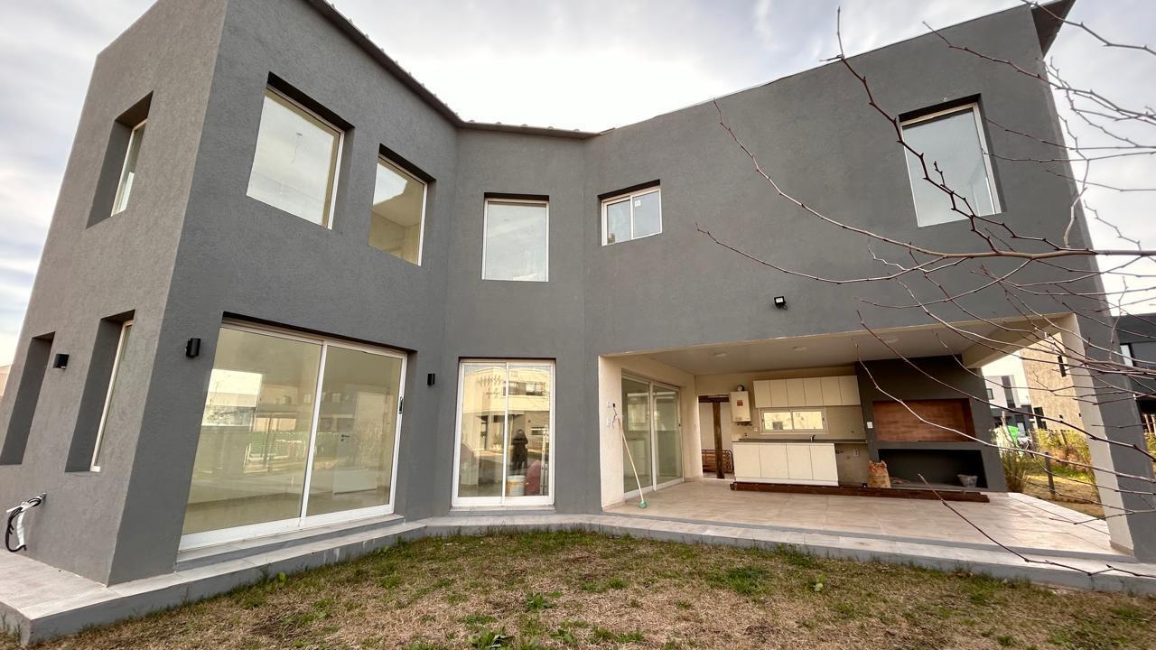 Foto de Casa en venta a estrenar en El Aljibe - FINANCIACION PRIVADA, imagen 1