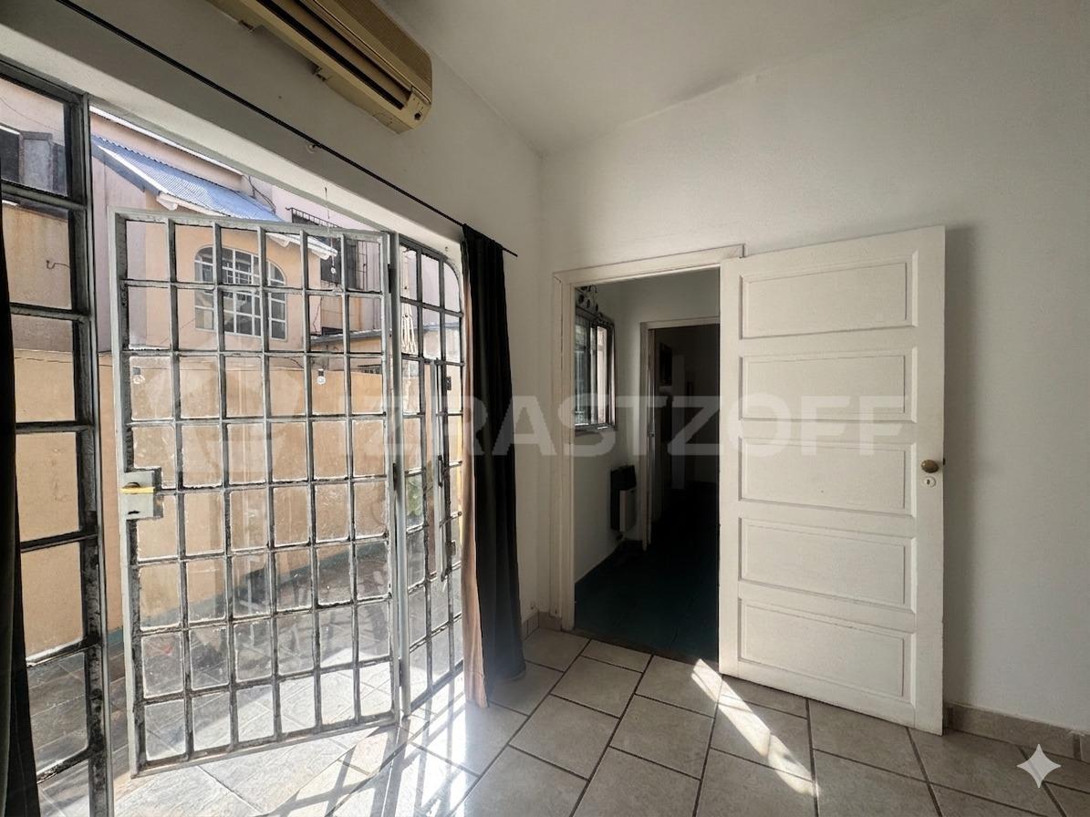 Foto de PH al fondo a refaccionar, en Venta a refaccionar - en Bajo de San, imagen 2