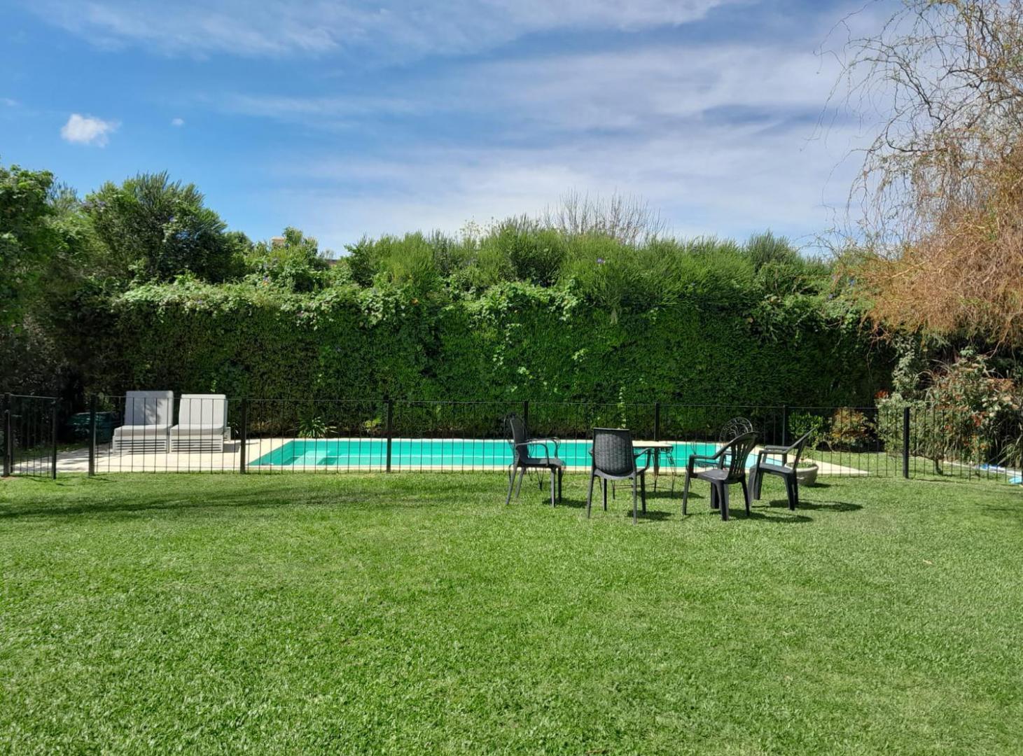 Foto de Casa en alquiler de verano, en Santa Bárbara, 4 dormitorios, lote, imagen 5