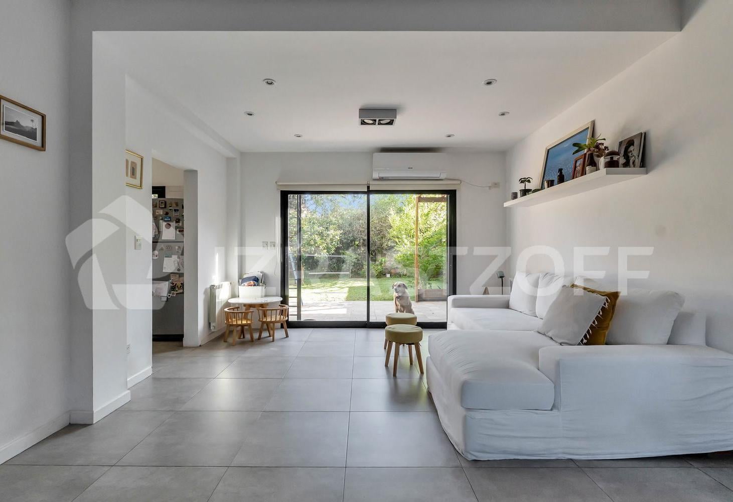 Foto de Venta Casa Reciclada a nuevo, 4 amb, c/escritorio/jardin - zona, imagen 3