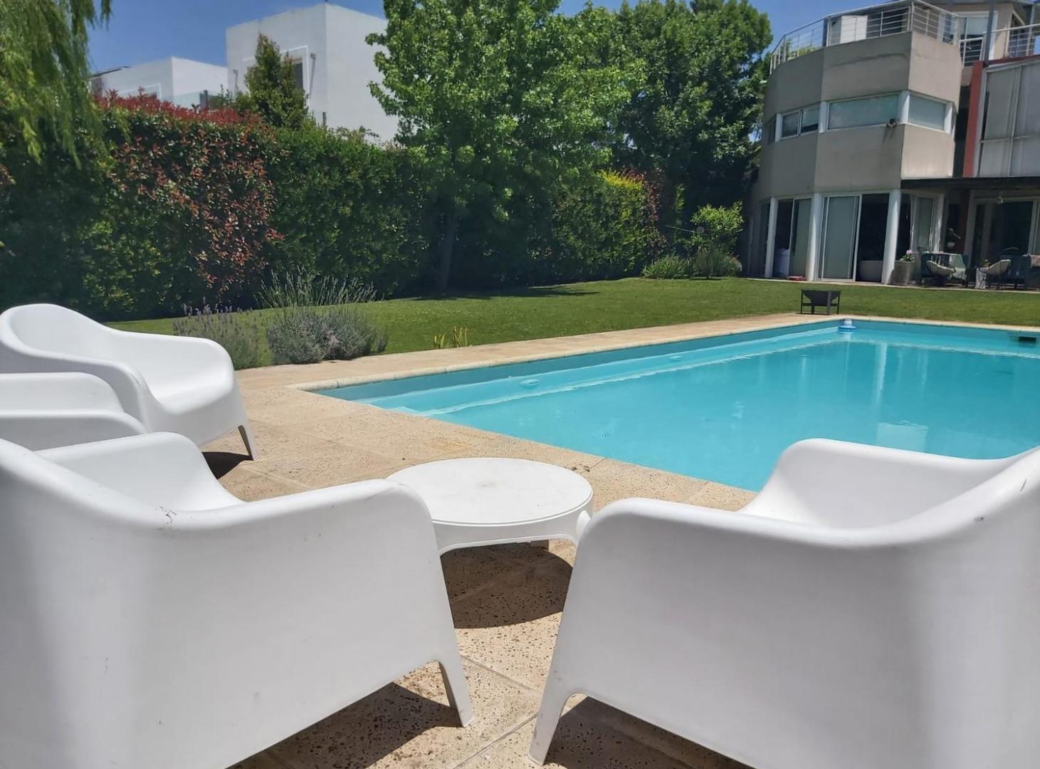 Foto de Casa en venta y en alquiler anual -Santa Bárbara, 4 dormitorios, a la, imagen 4