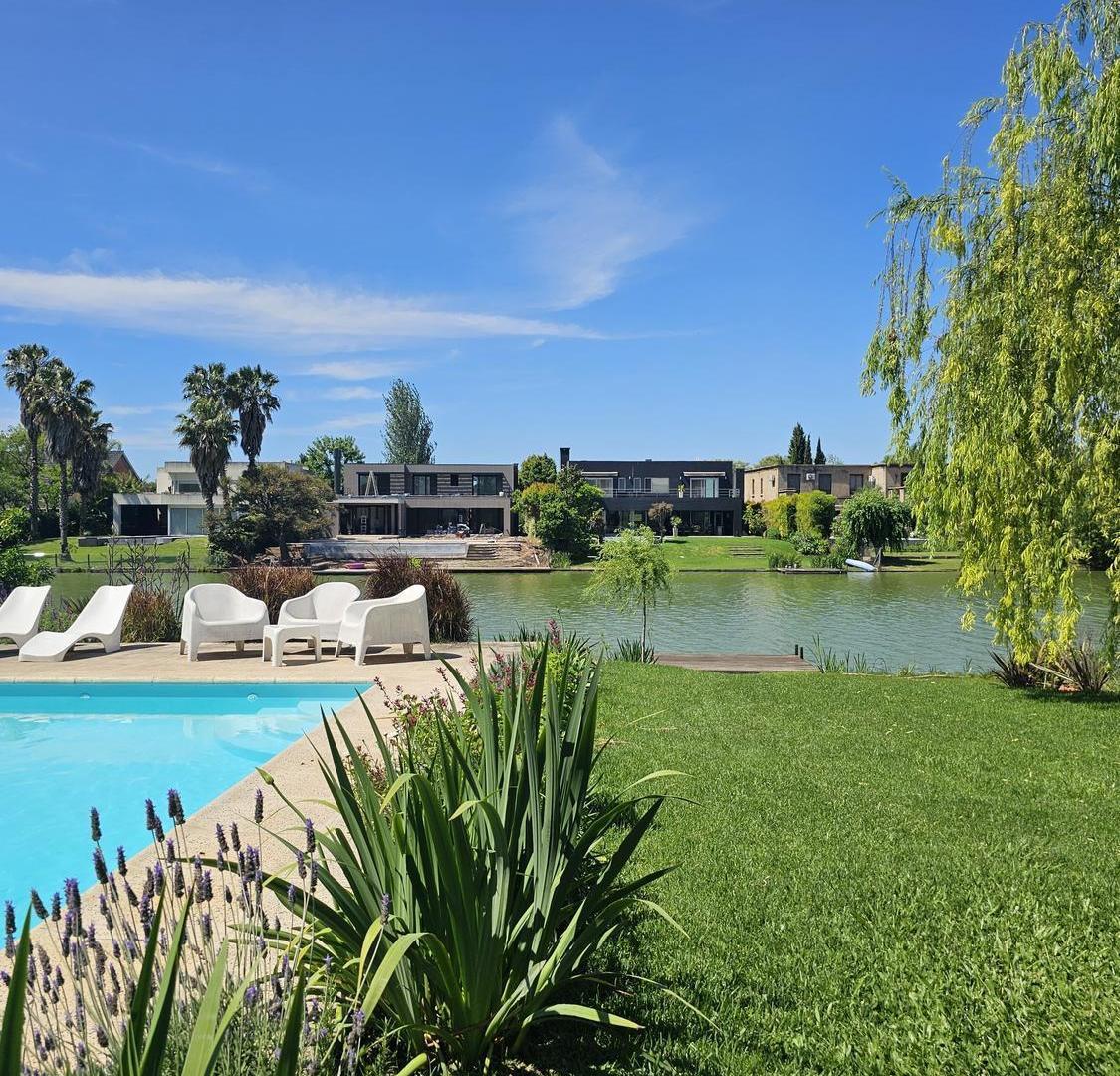 Foto de Casa en venta y en alquiler anual -Santa Bárbara, 4 dormitorios, a la, imagen 2