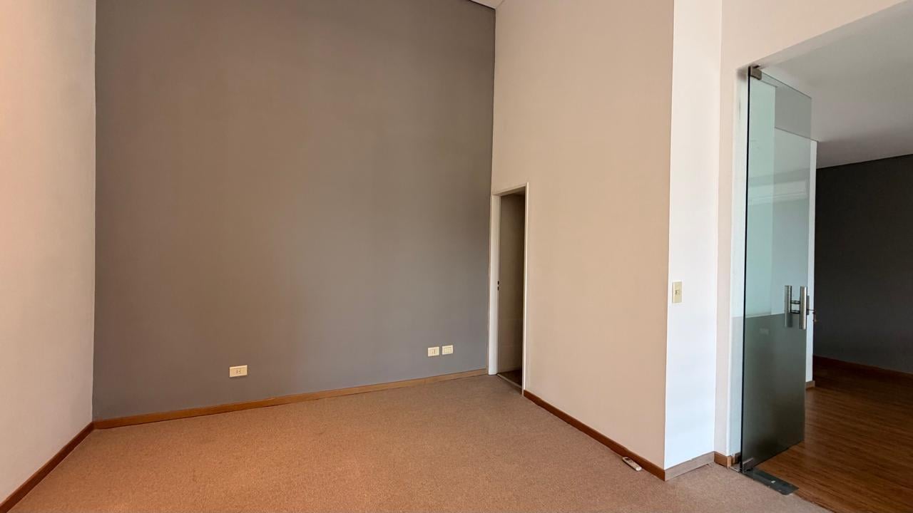 Foto de Departamento en AYRES LOFT de 120 metros, doble balcón, imagen 2