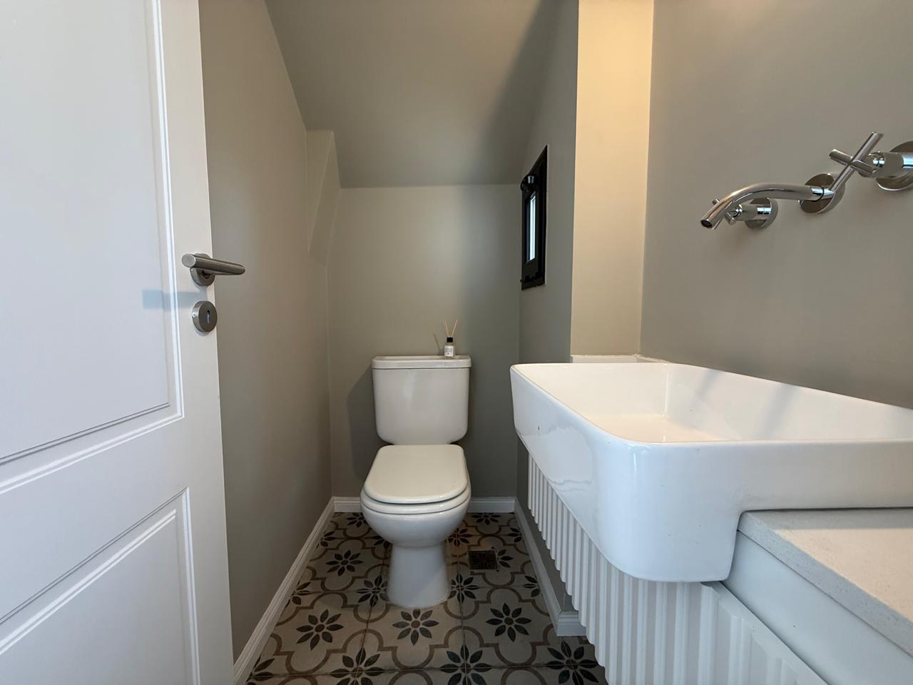 Foto de Casa en venta. Barrio Santa Ana. Villanueva. A la laguna, imagen 3