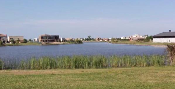 Foto de Terreno en venta-El Canton - Barrio Puerto- A la laguna-, imagen 2