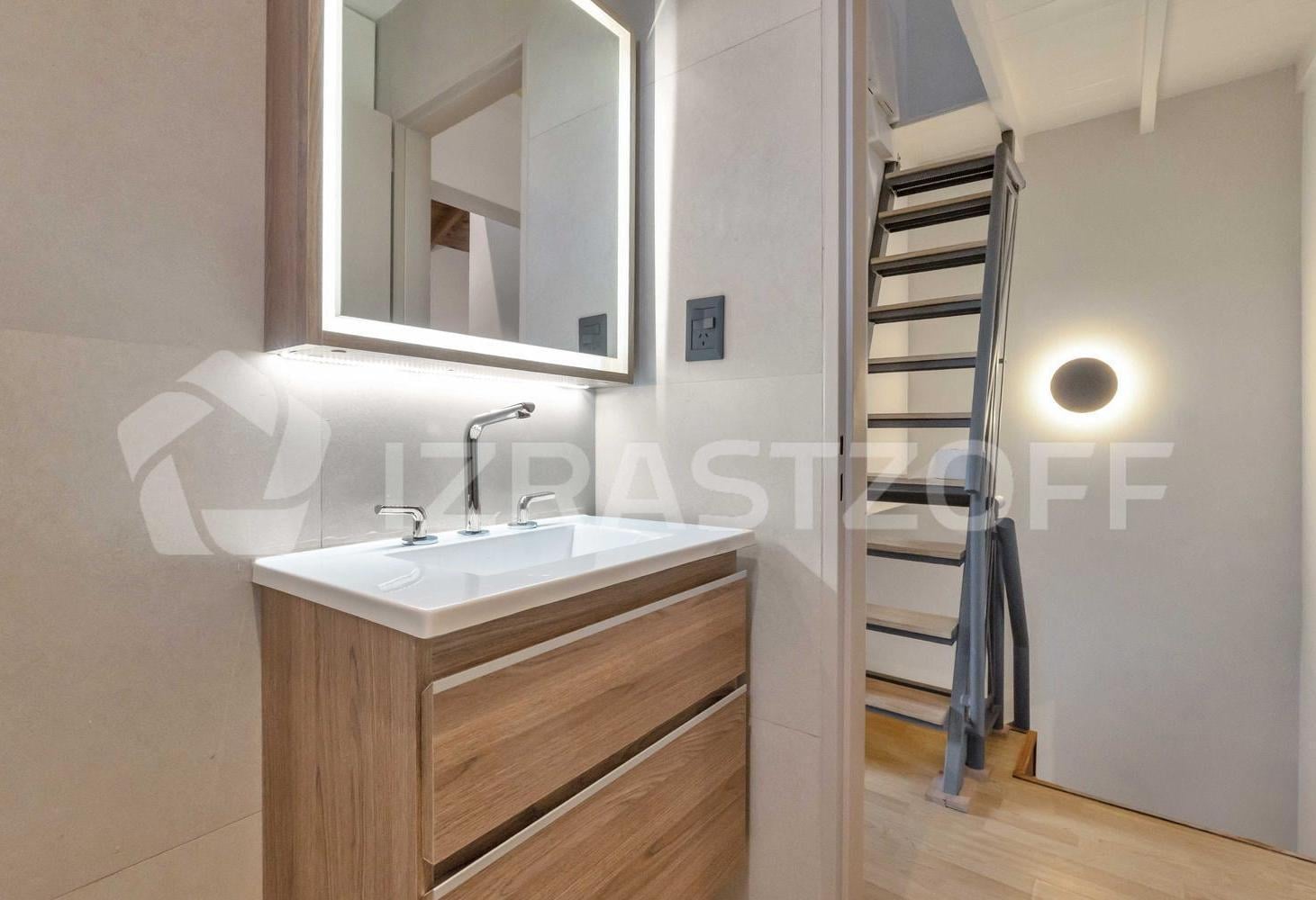 Foto de Venta Duplex Moderno 4 amb Premium, a nuevo! jardin/cochera - Florida, imagen 5