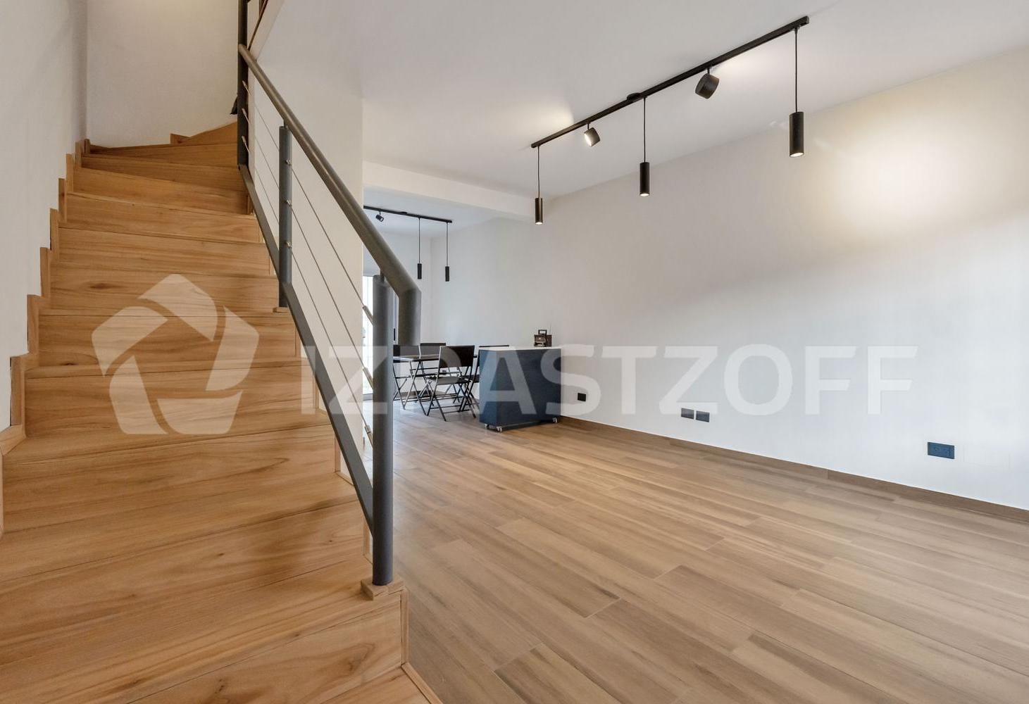 Foto de Venta Duplex Moderno 4 amb Premium, a nuevo! jardin/cochera - Florida, imagen 2