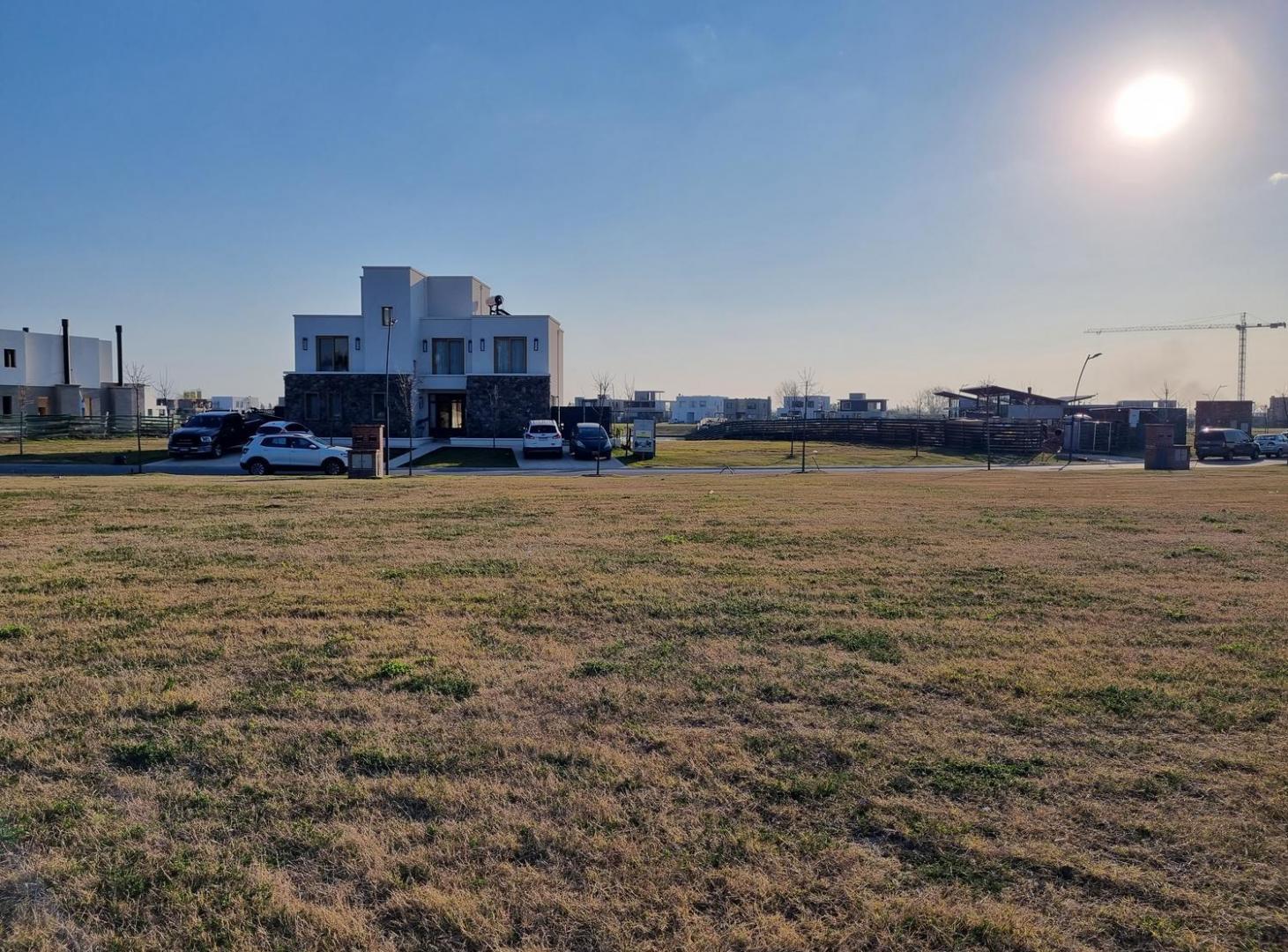 Foto de Terreno en venta en lote interno en Carpinchos Nordelta, con estudios, imagen 4
