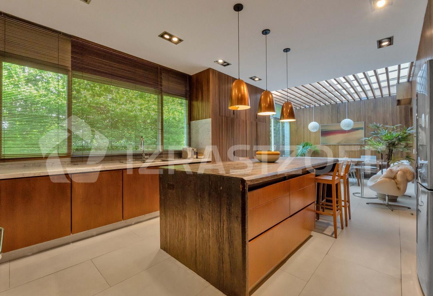Foto de Casa en venta en Santa Bárbara, a 3/4 dormitorios a la laguna central, imagen 3
