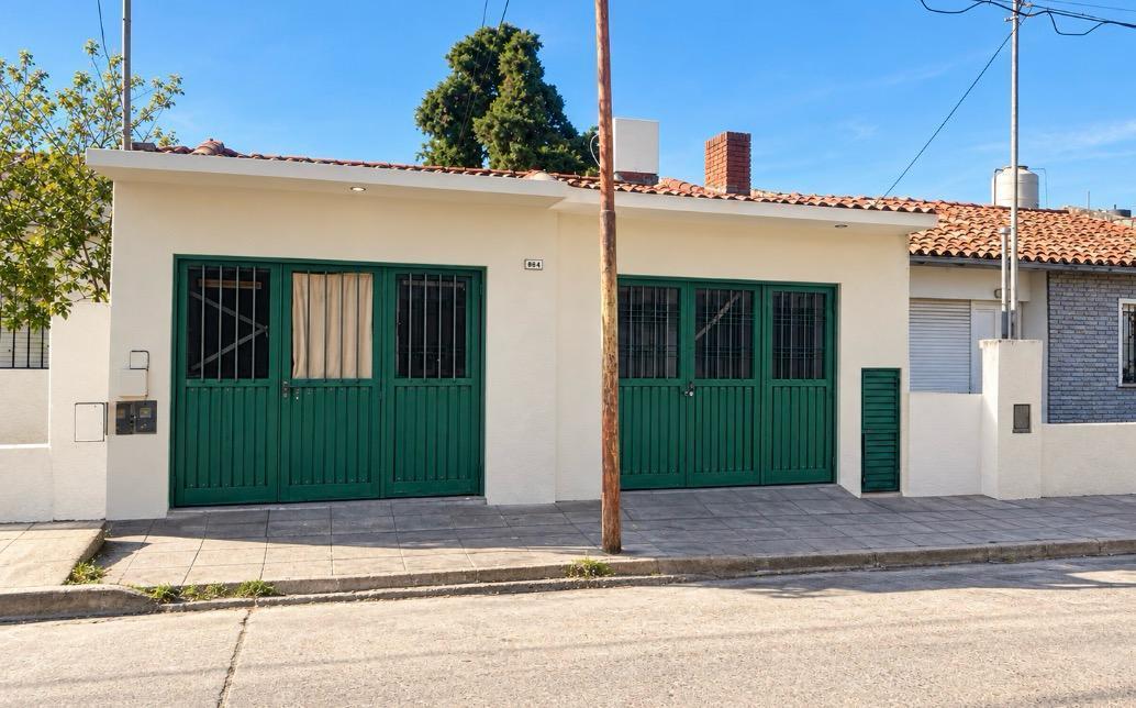 Foto de Venta terreno/casa gran potencial excelente ubicación en Lujan, imagen 1