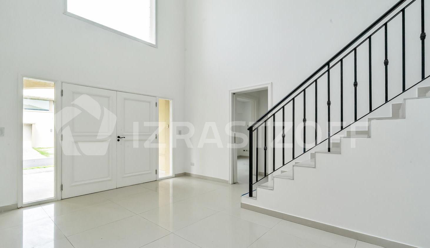 Foto de Casa en Las Liebres, 4 dorm, escr, jardin y pileta, imagen 3