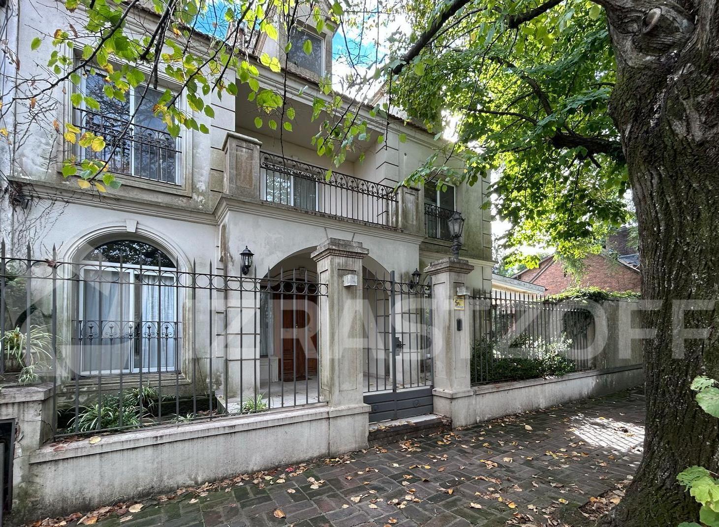Foto de Venta de casa de estilo francés en Acassuso, imagen 5