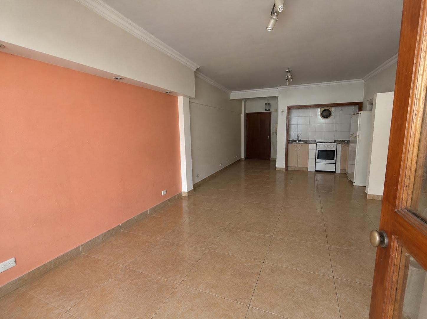 Foto de Venta departamento monoambiente en San Nicolas a reciclar, imagen 3