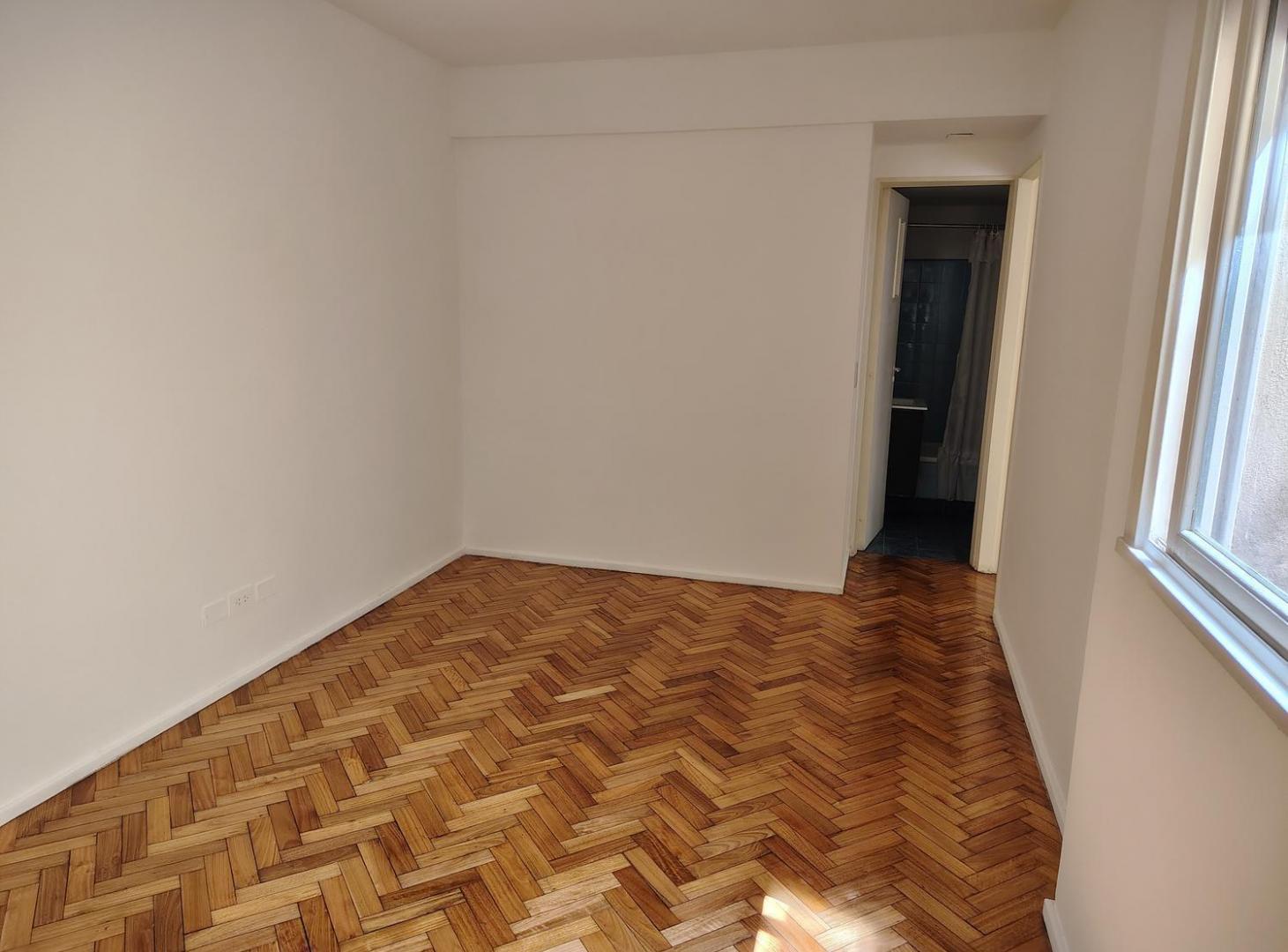 Foto de Departamento de dos ambientes en alquiler en Monserrat, imagen 5