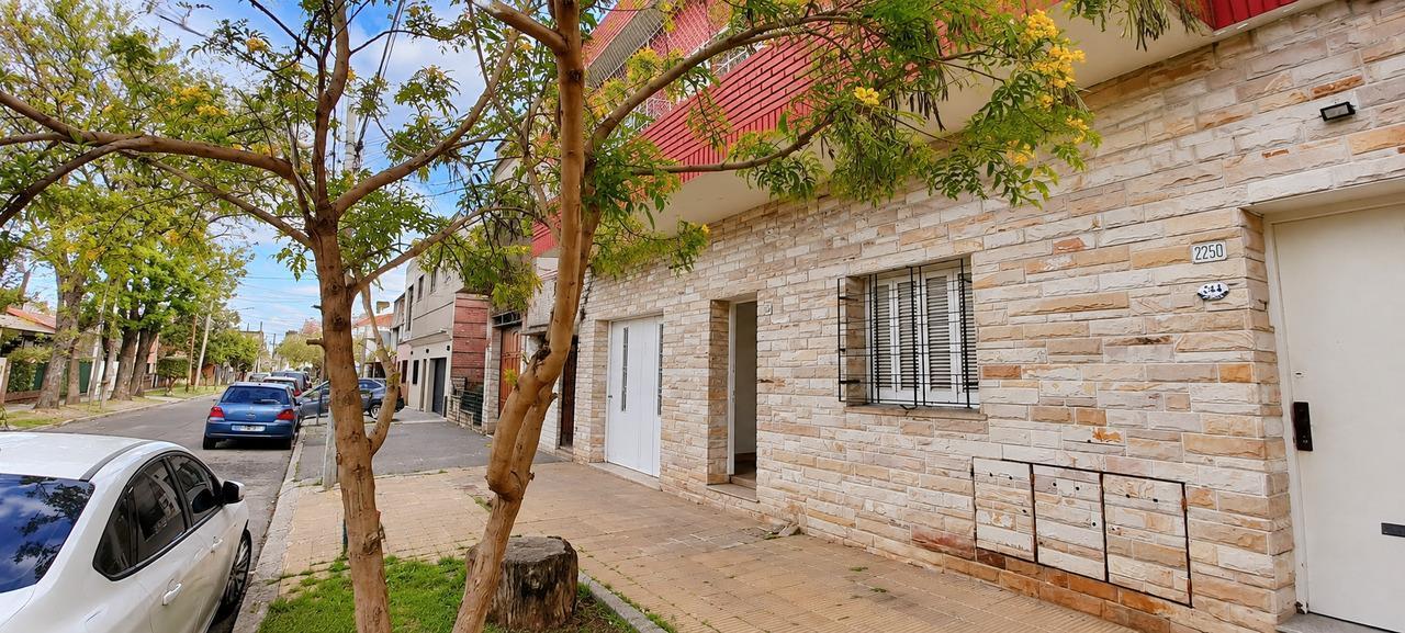 Foto de PH 3 Ambientes con Cochera y Patio con Parrilla | Apto Crédito, imagen 1