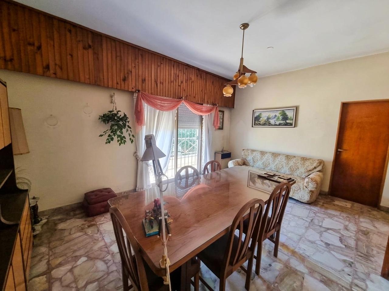 Foto de Casa 3 ambientes amoblada con 2 galpones – San Martín, imagen 4