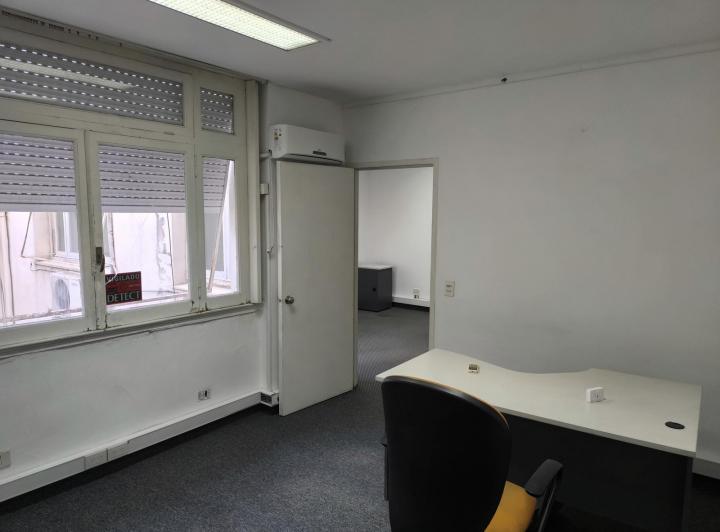 ÚNICA OFICINA DE 76 M2 EDIFICIO 24 HS!!! GRAN OPORTUNIDAD!! ATENCIÓN INVERSORES!!!! 3