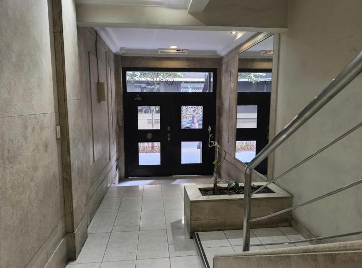 ÚNICA OFICINA DE 76 M2 EDIFICIO 24 HS!!! GRAN OPORTUNIDAD!! ATENCIÓN INVERSORES!!!! 1