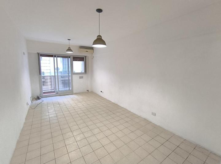 Único 1 Ambiente impecable listo para entrar con balcón!!! Oportunidad!!!! 4