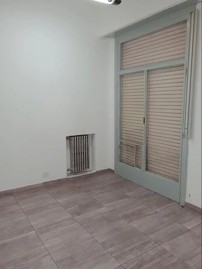 ÚNICO PISO DE 90 M2 CON 4 DESPACHOS CON BALCÓN GRAN VISTA!!!! 5