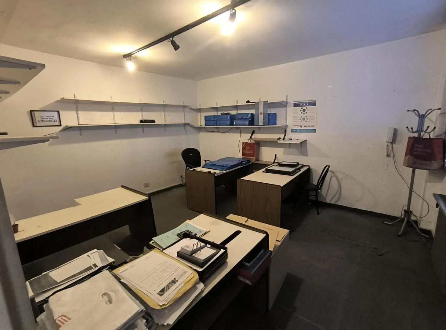 Unico piso de oficinas en el Microcentro de 120 M2!!!! Gran Oportunidad!!!! 8