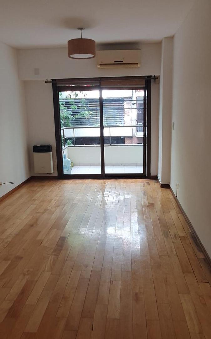Foto de Único departamento de 3 amb impecable con cochera y patio!!!! Gran, imagen 1