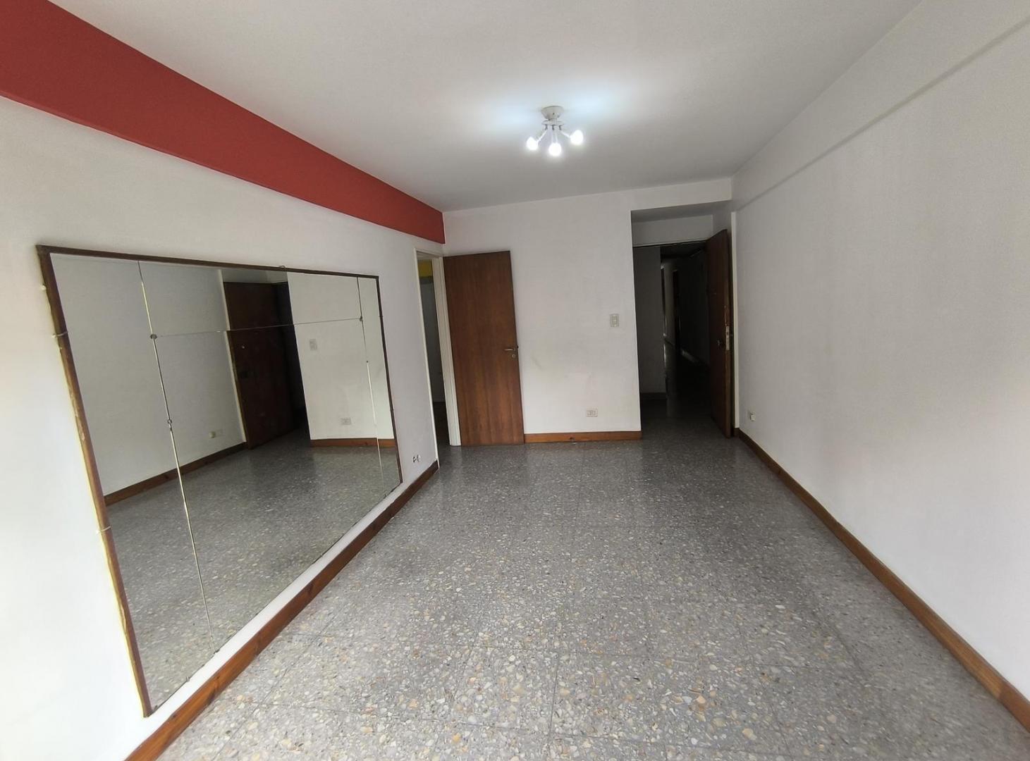 Foto de Único Departamento de 3 ambientes en Parque Patricios... Oportunidad!!!!, imagen 5