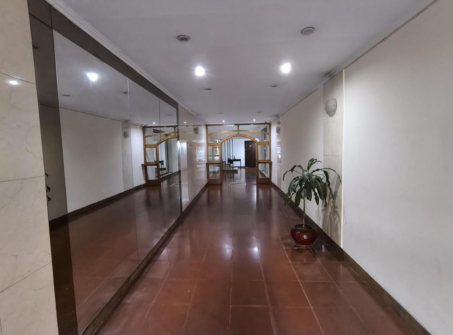 Foto de Único Departamento de 3 ambientes en Parque Patricios... Oportunidad!!!!, imagen 2