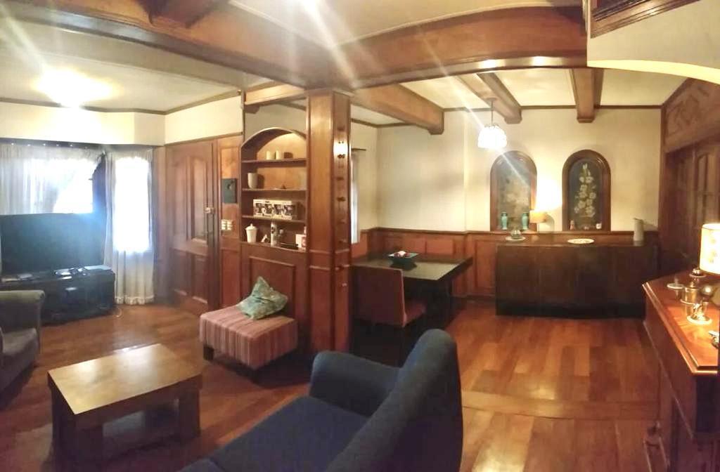 Foto de Casa 5 ambientes con pileta - Banfield Este, imagen 5