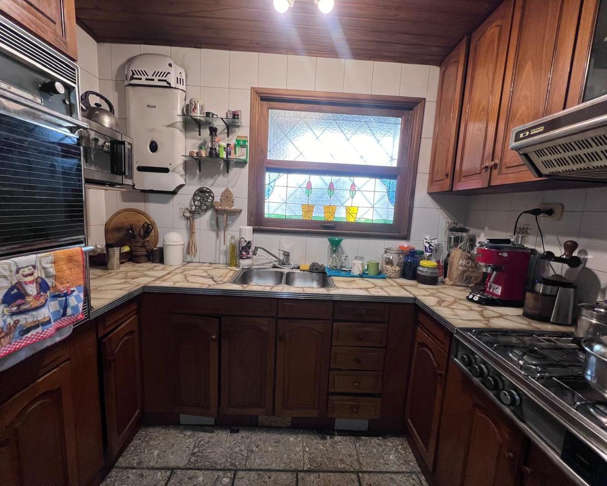 ¡Oportunidad, Ideal Inversores! Casa en Inmejorable Ubicació 3