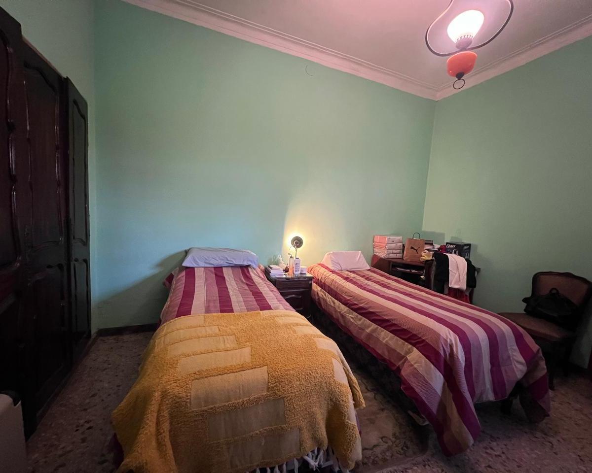 ¡Oportunidad, Ideal Inversores! Casa en Inmejorable Ubicació 5