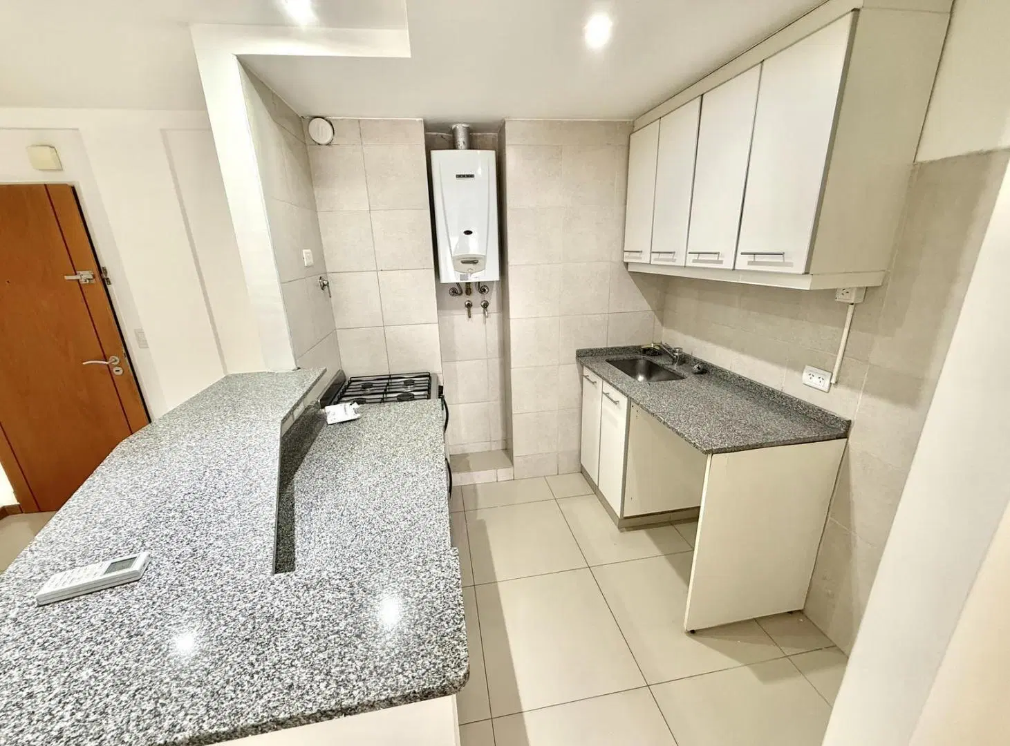 Departamento 2 ambientes en Alquiler centro de Banfield Este a metros de la Estación 3