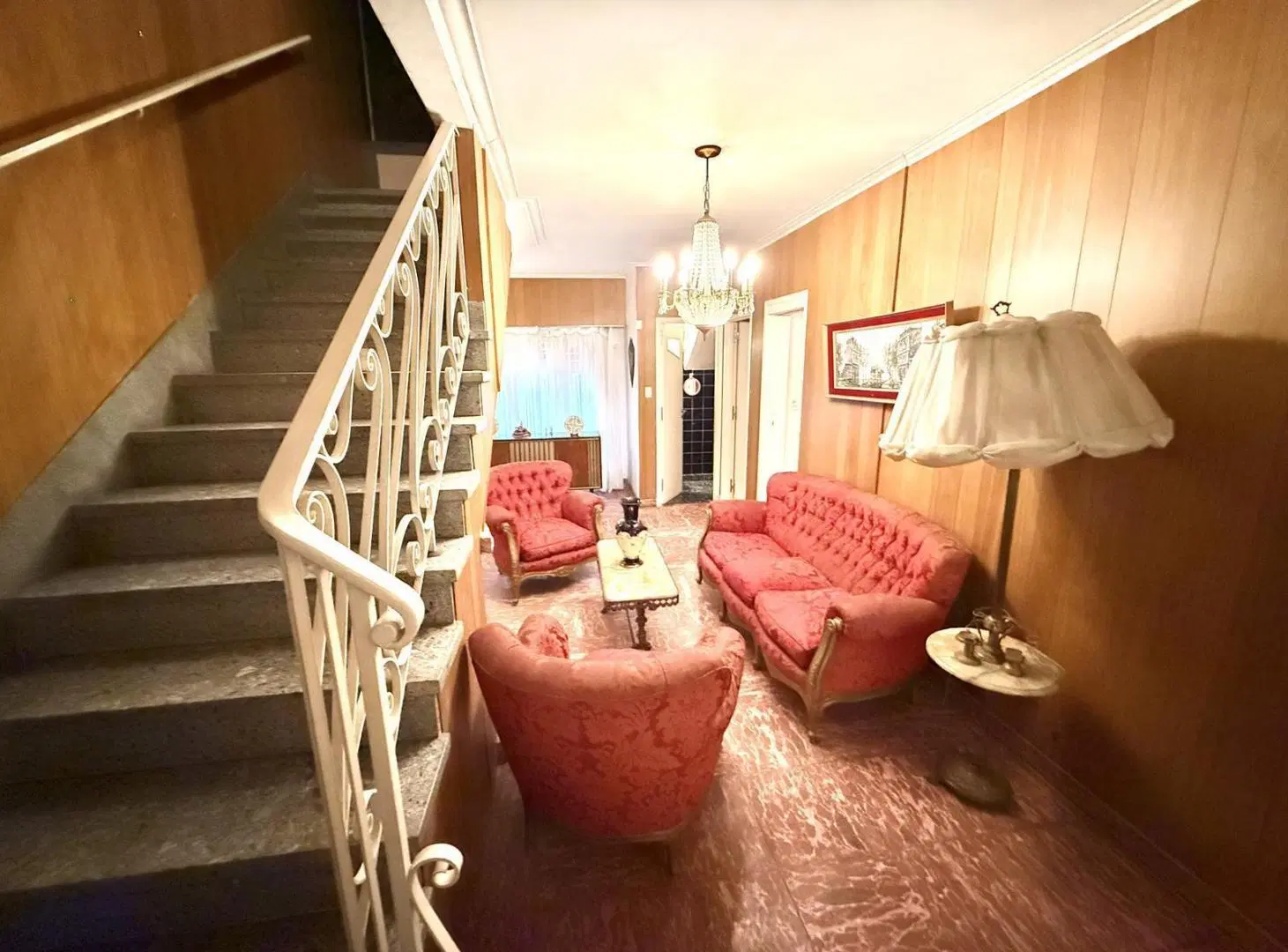 Casa 5 ambientes con jardin y cochera 2