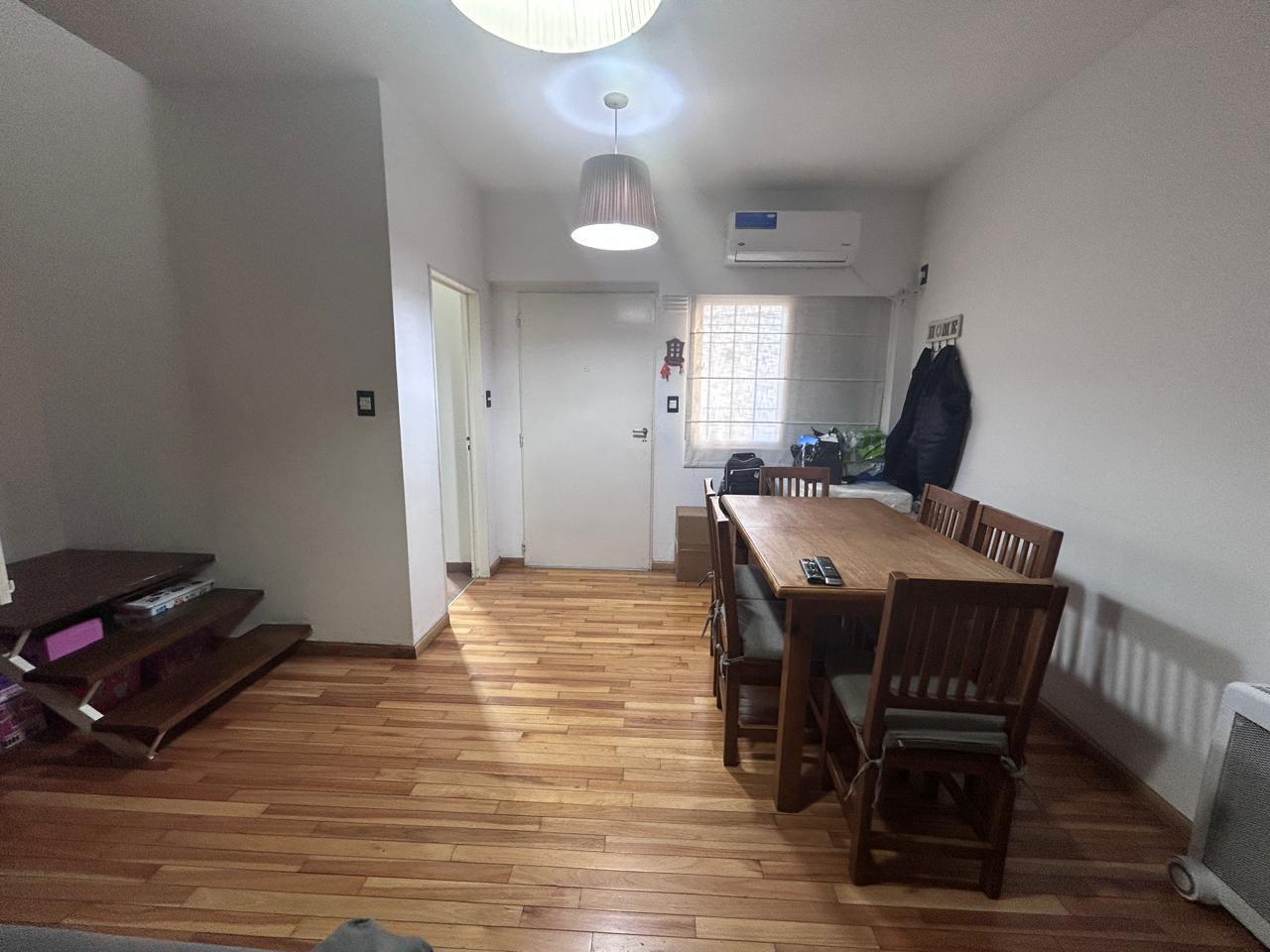 Foto de Dúplex 3 Ambientes con Cochera y Cocina Reciclada a Nuevo en Lomas de, imagen 5