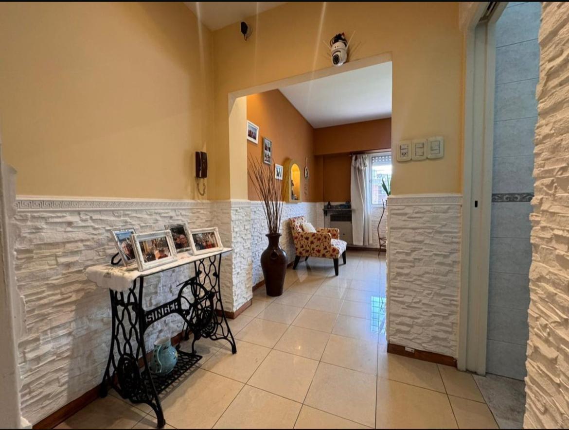 Foto de Departamento de 4 ambientes - Planta baja y primer piso unificados, imagen 5