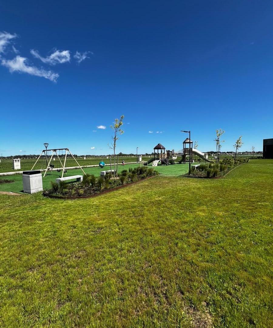 Foto de Lote en Barrio Cerrado Damasia al sur - cercano al polo industrial, imagen 2