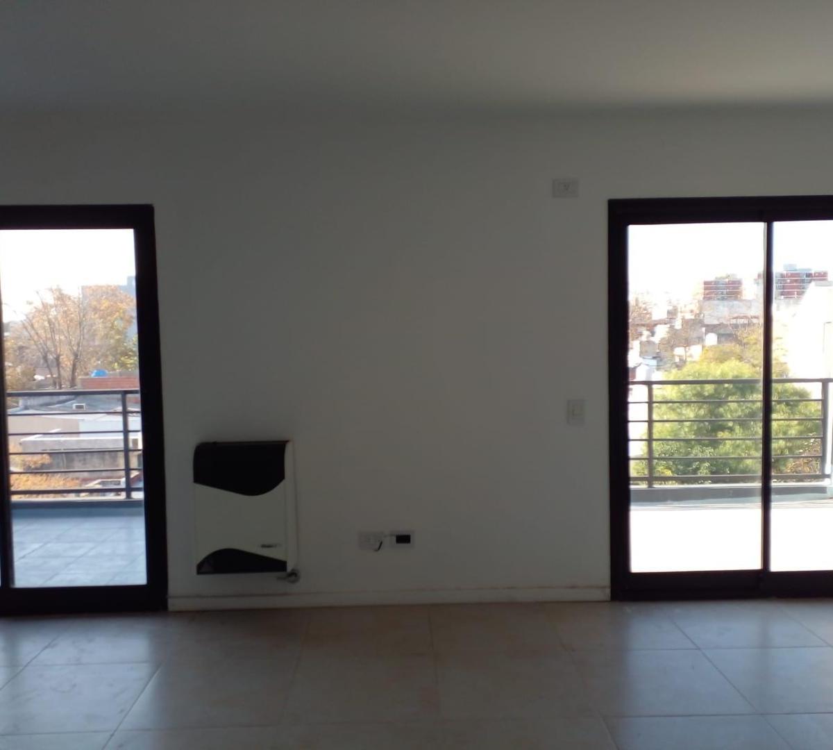 Amplio Monoambiente 3