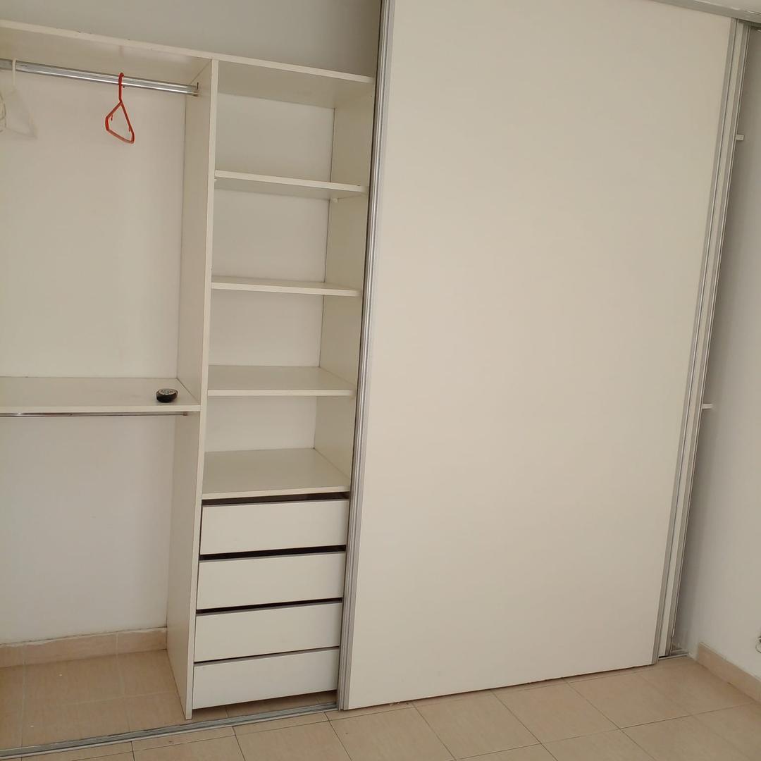 2 Ambientes en Muy Buen Estado, con Terraza 4