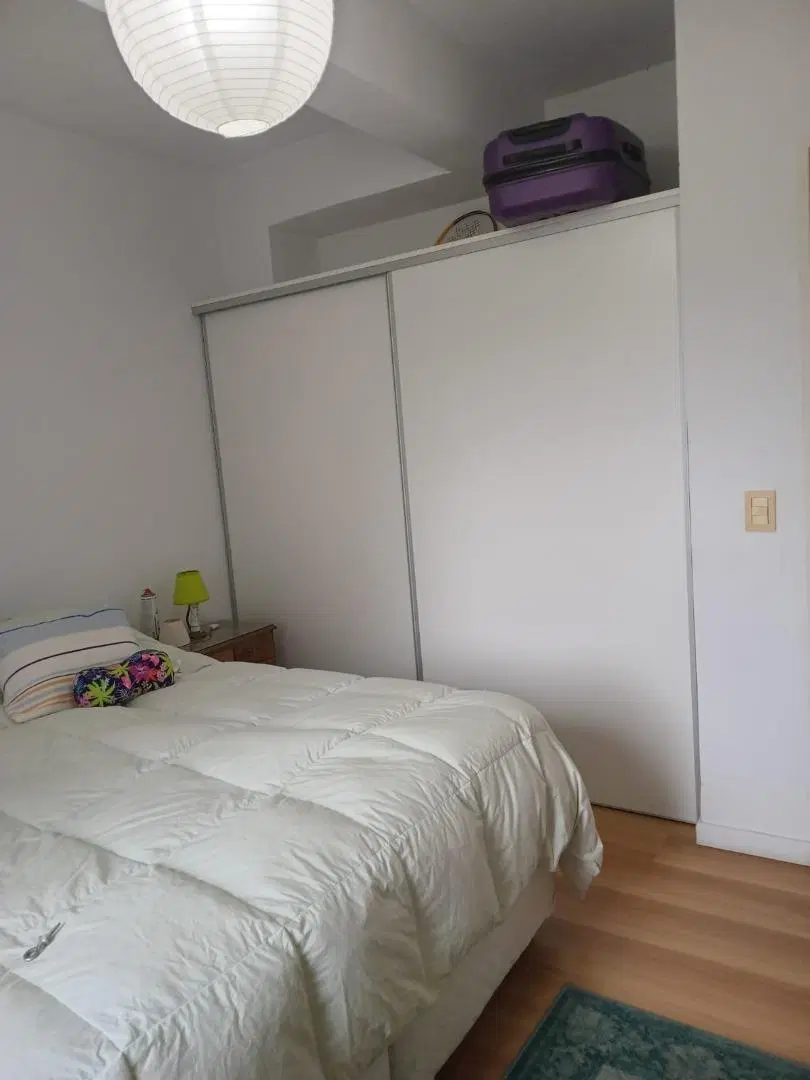 2 ambientes en excelente estado, amplio con cochera 2