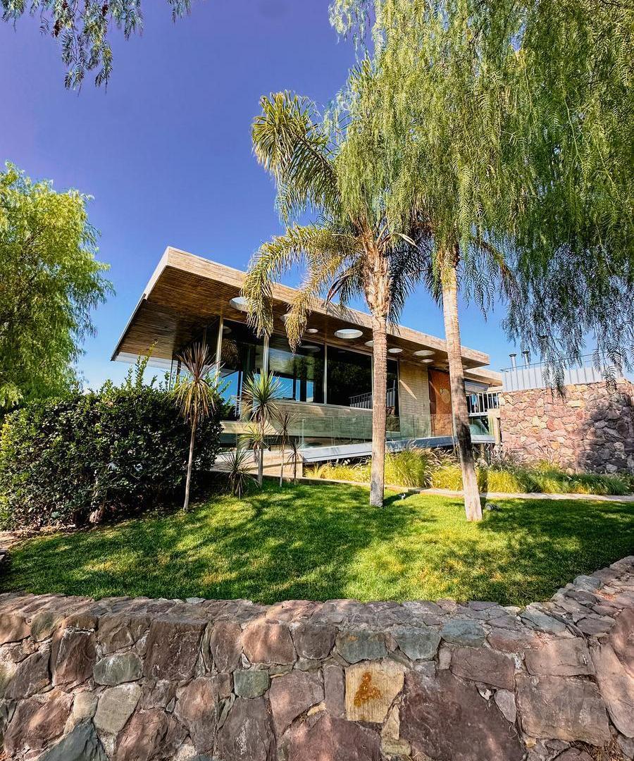 Casa en  Bº Dalvian