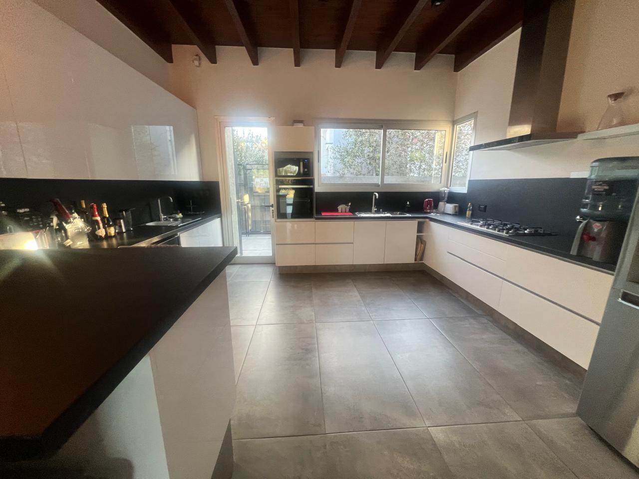 Casa en  Barrio Dalvian