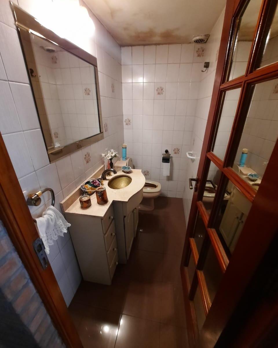 Gran PH a Refaccionar Ideal Dos Familias - 500 m² Totales 1