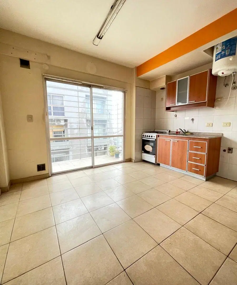 MONOAMBIENTE DIVISIBLE EN VENTA CON BALCÓN – LUMINOSO – 37 m² – IDEAL INVERSIÓN 4