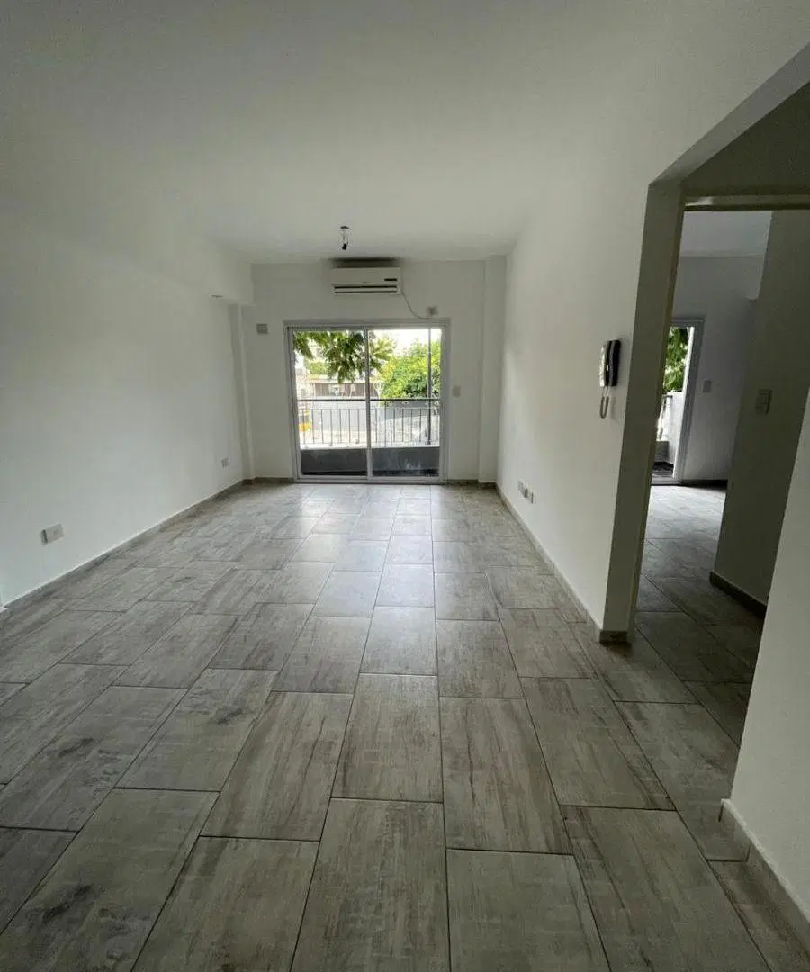 DEPARTAMENTO 2 AMBIENTES EN ALQUILER 3