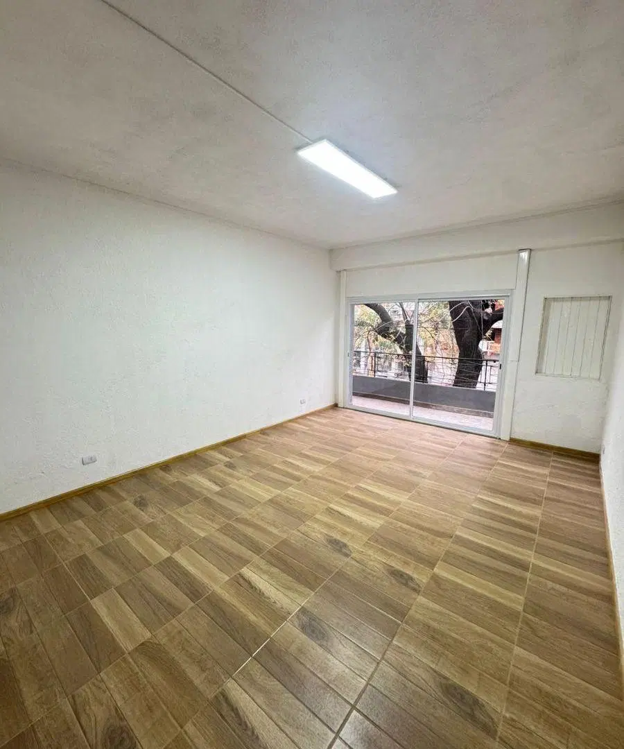 PH 4 AMBIENTES EN ALQUILER SIN EXPENSAS – 3 DORMITORIOS, PATIO Y GRAN TERRAZA PROPIA 3