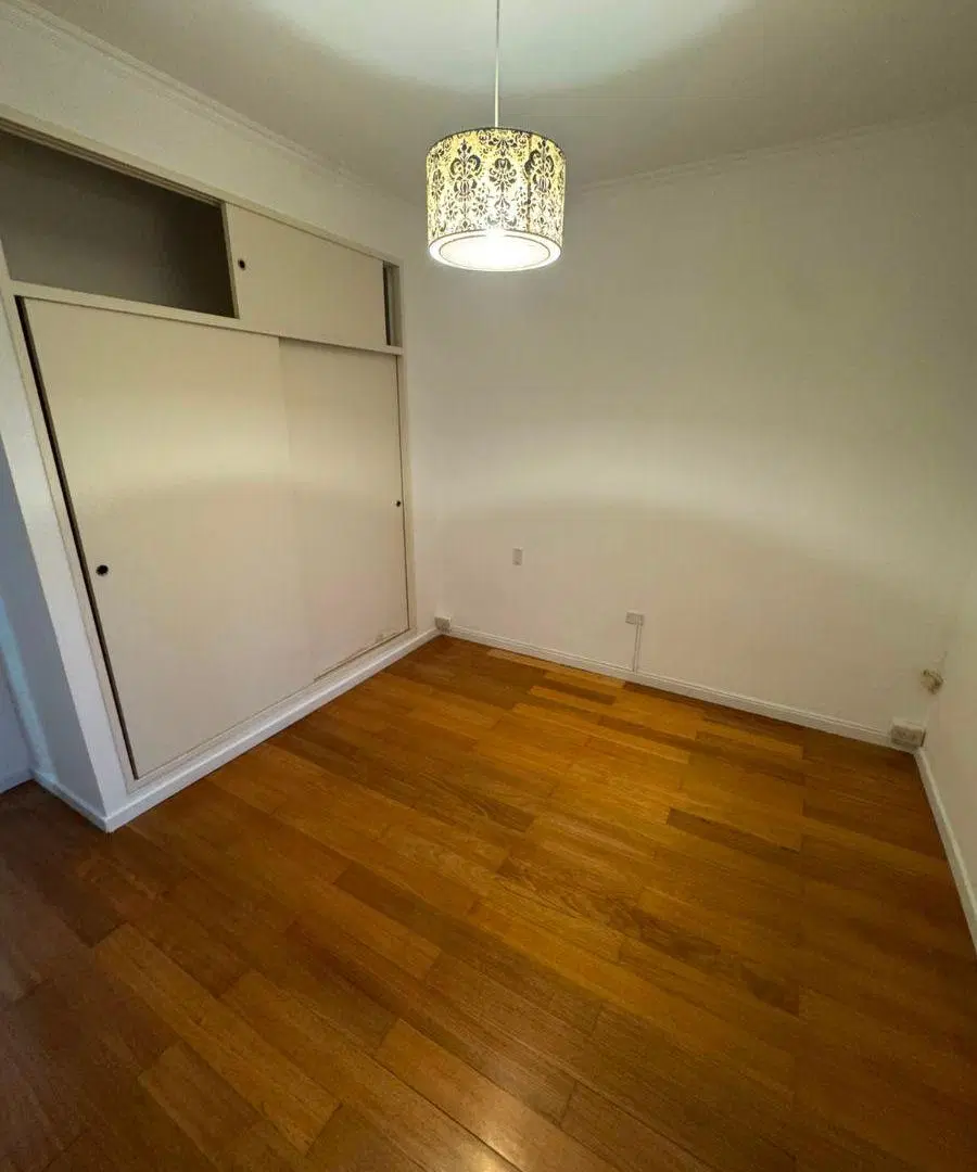 CASA 4 AMBIENTES EN ALQUILER - AGRONOMIA 5