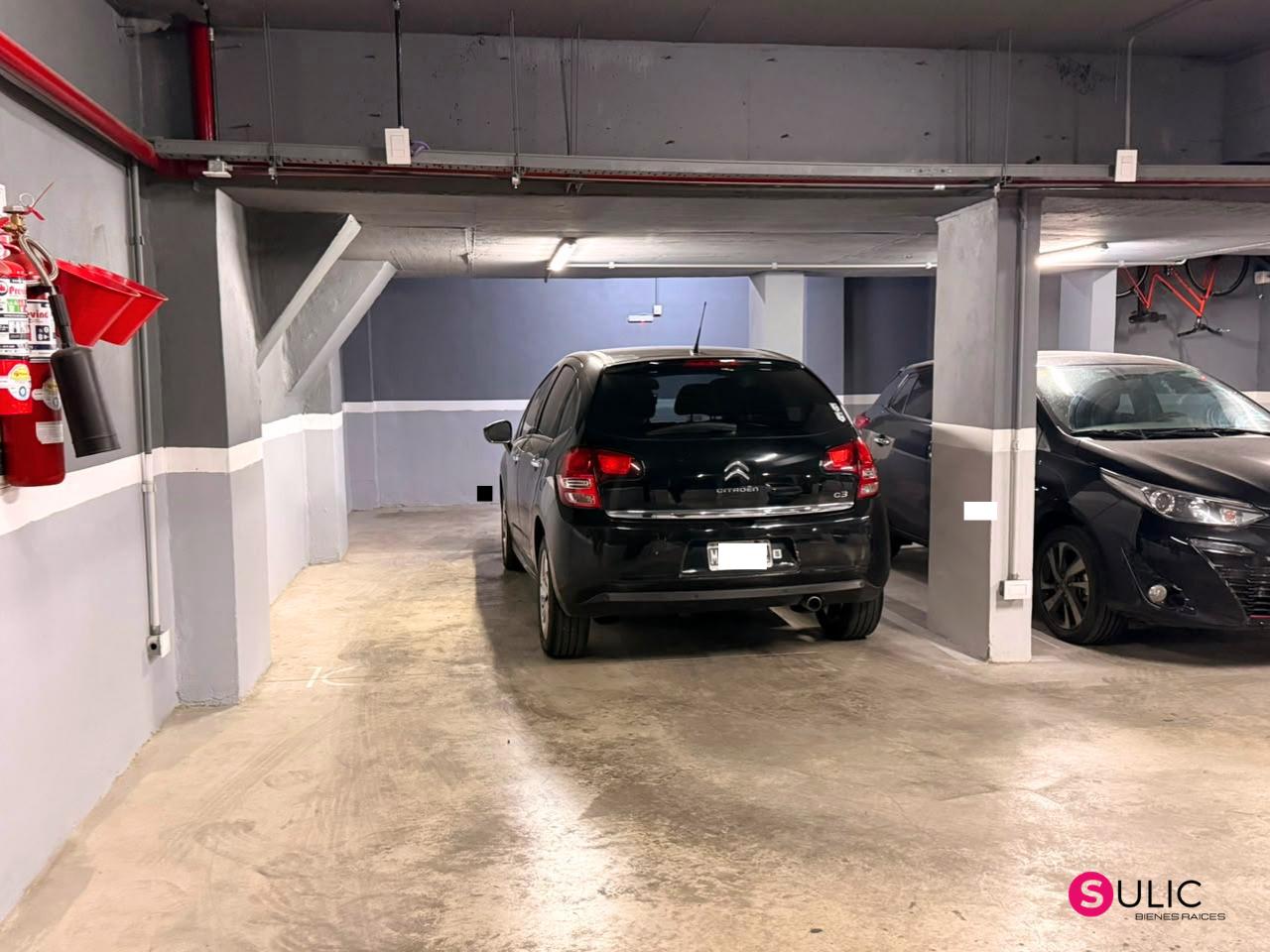 Foto de COCHERA CUBIERTA EN VENTA - Villa Pueyrredón, imagen 2