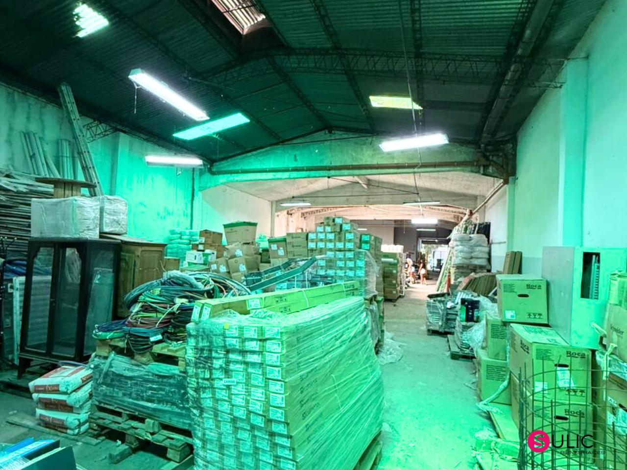 Foto de Local Comercial - Galpón - 380 m2 - Villa Lugano, imagen 2