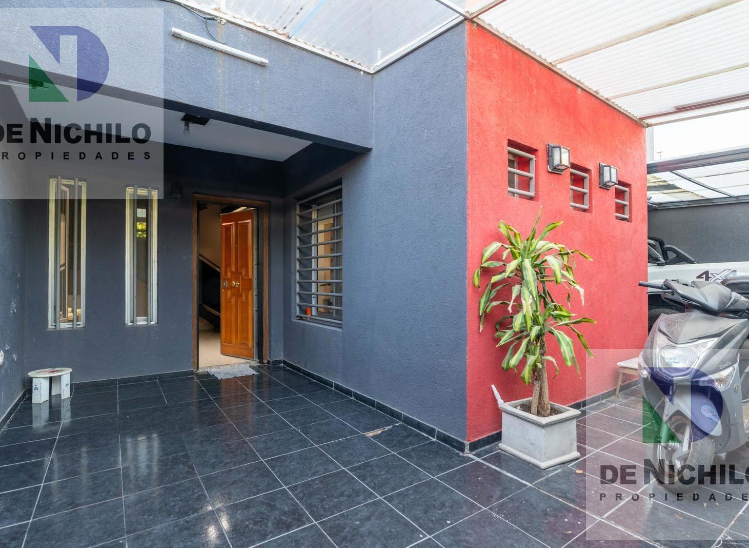 Moderna Casa en  Florencio Varela