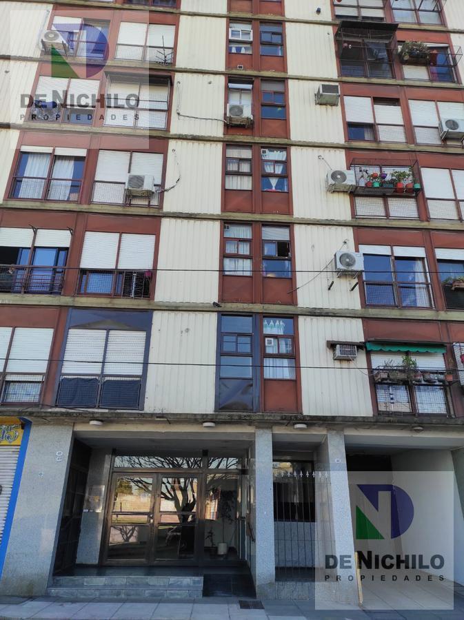 Foto de DEPARTAMENTO 2 AMBIENTES SUPERLUMINOSO CON VISTA PANORAMICA DE LA BOCA, imagen 4